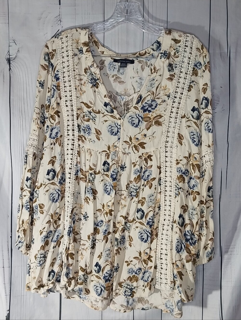 American Eagle Outfitters Floral Boho Peasant V-Neck Lace Trim Flowy Blouse